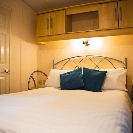 The Elms Static Caravan Cullompton Extérieur photo