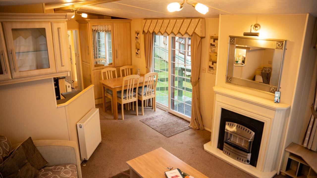 The Elms Static Caravan Cullompton Extérieur photo